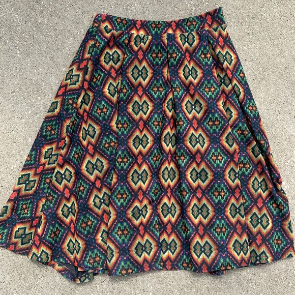 LuLaRoe Dresses & Skirts - LulaRoe Lola Skirt